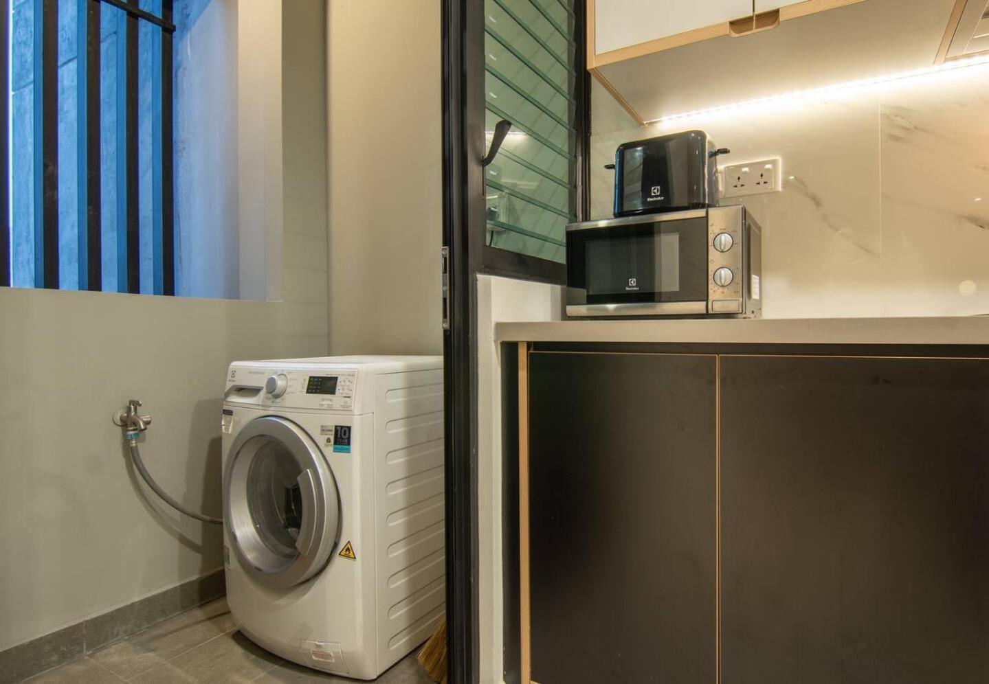 Apartment Luxury 2 Or 3br In Dist 1, Pool And Airport Pickup *